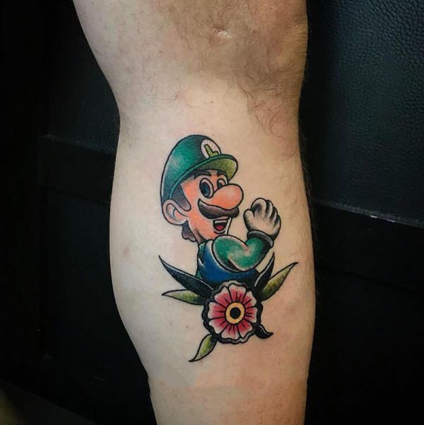 Luigi Super Mario Unterarm Tattoo