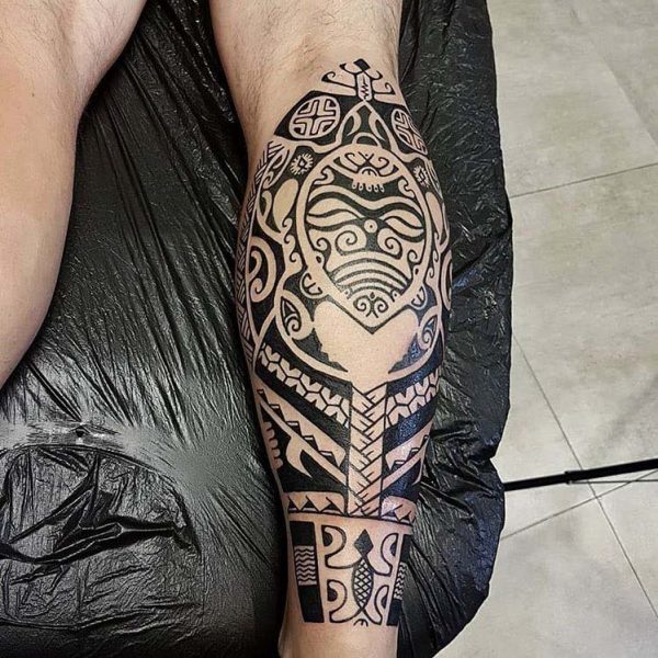 polynesiches Tattoo von 0711